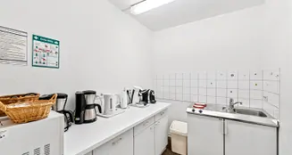 von_poll_real_estate_property_25171238_image_7