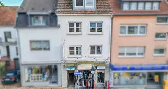 von_poll_real_estate_property_25171236_image_0