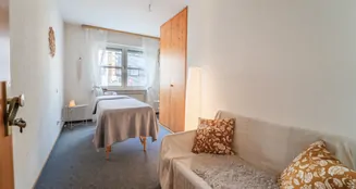 von_poll_real_estate_property_25171236_image_9