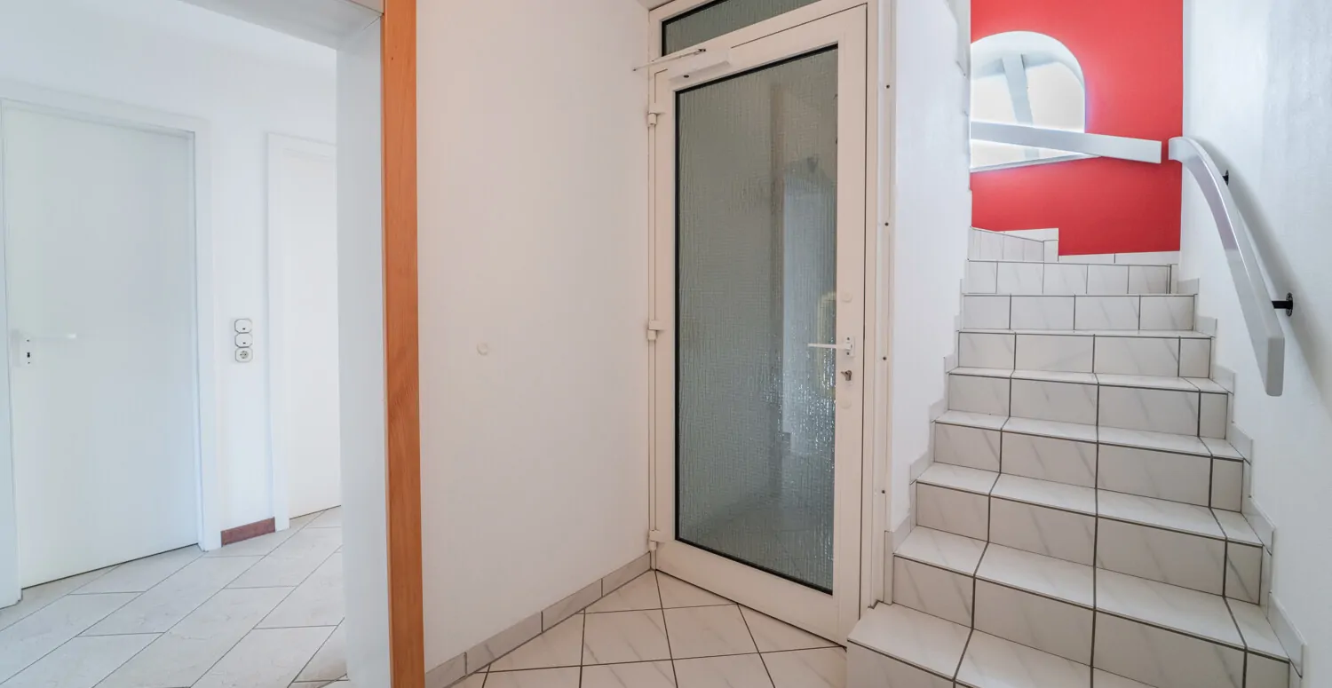 Zugang Wohnung 1.Obergeschoss und 2. Obergeschoss
