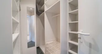 von_poll_real_estate_property_25171236G+W_image_19