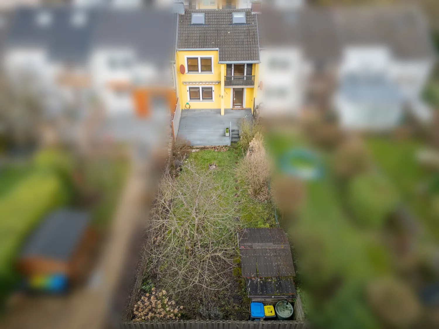 Rückansicht mit Garten