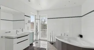 von_poll_real_estate_property_26171242_image_18