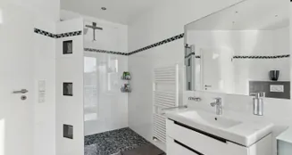 von_poll_real_estate_property_26171242_image_17