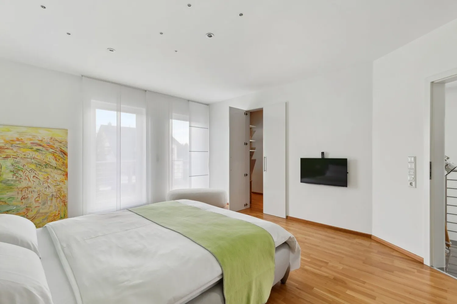 Schlafraum mit Ankleidezimmer