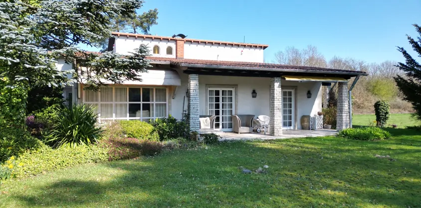 von Poll Immobilien GmbH