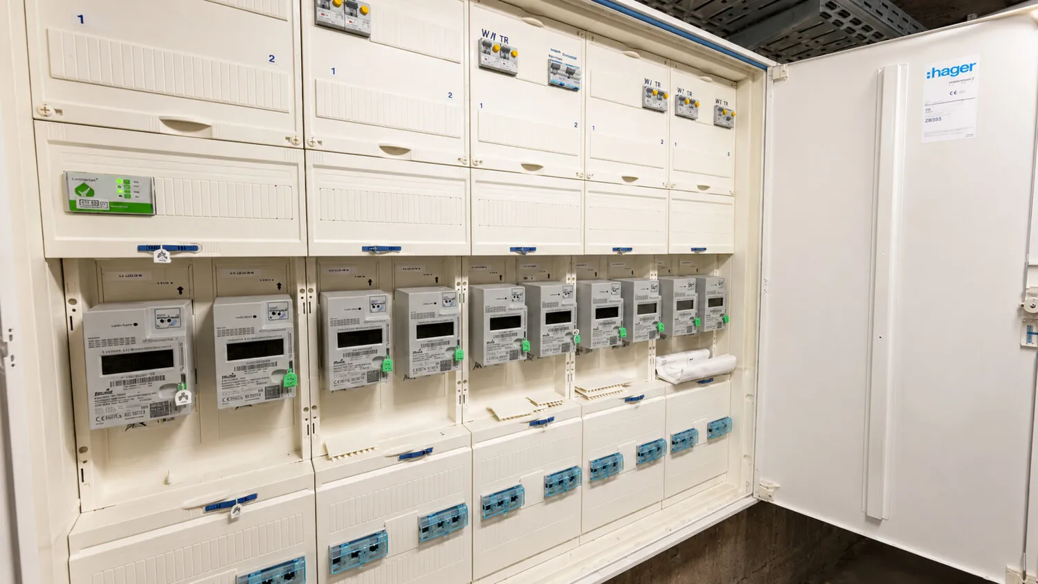 Zeitgemäß modernisierte Elektroverteilung mit separaten Zählerplätzen