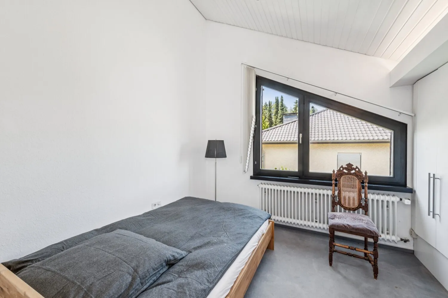 Die außergewöhnliche Architektur setzt jeden Raum eindrucksvoll in Szene