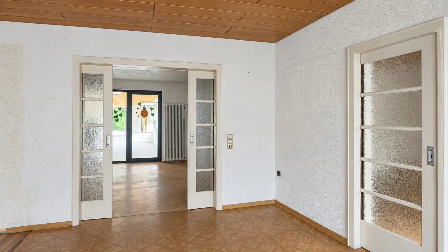Esszimmer und Küchenzugang OG