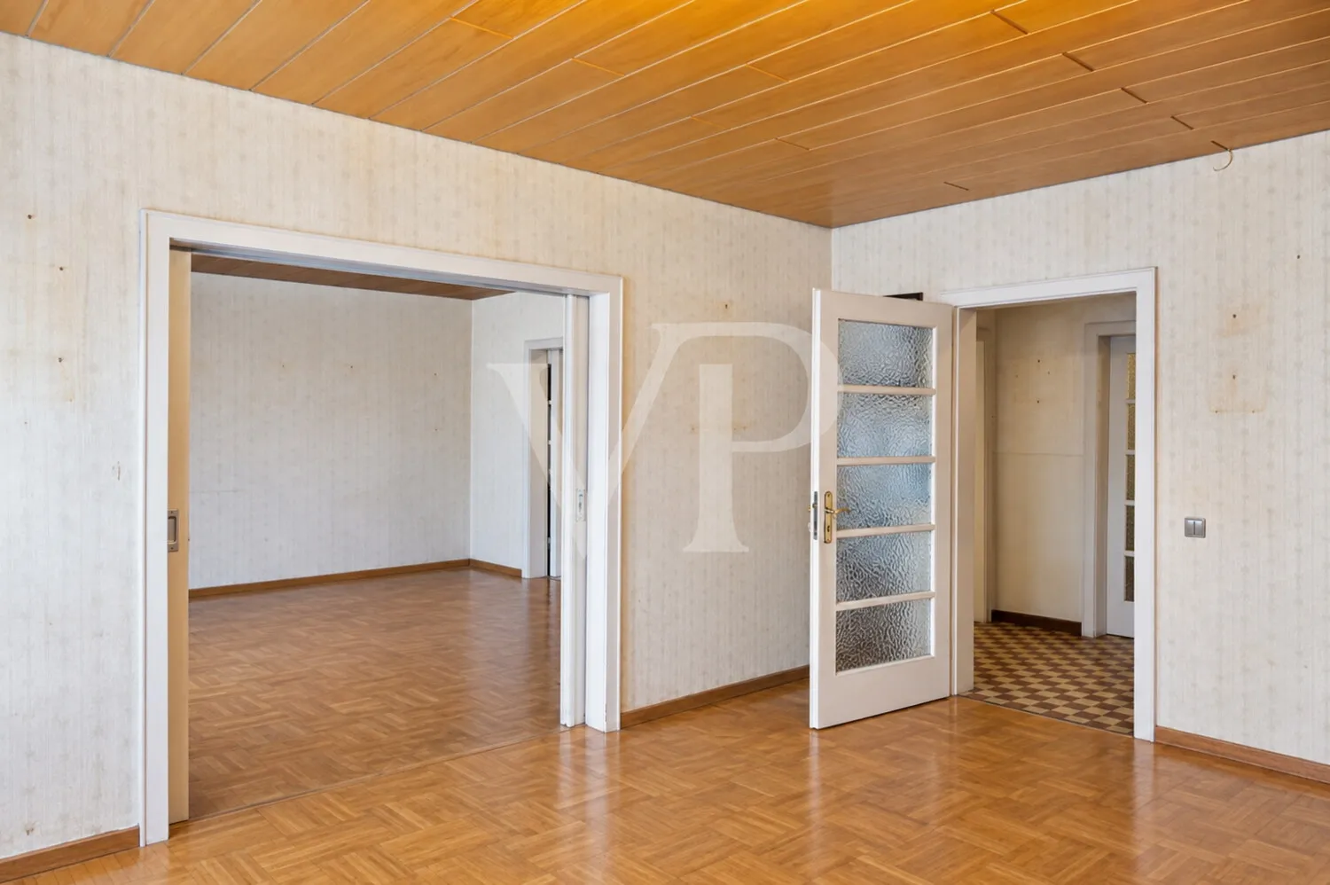 Großzügiges Wohn-Esszimmer OG