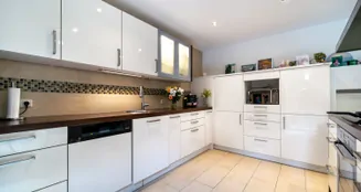 von_poll_real_estate_property_25019011_image_5