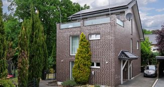 von_poll_real_estate_property_25019011_image_0