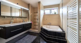 von_poll_real_estate_property_25019011_image_7