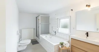 von_poll_real_estate_property_24019032_image_24