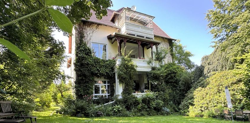 von Poll Immobilien GmbH
