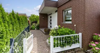 von_poll_real_estate_property_25019021_image_0