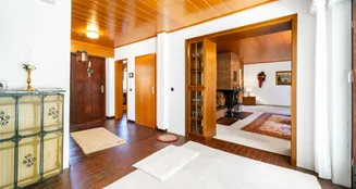 von_poll_real_estate_property_25019028_image_8