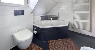von_poll_real_estate_property_25019016_image_11