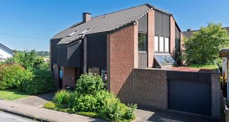 von_poll_real_estate_property_25019023_image_0