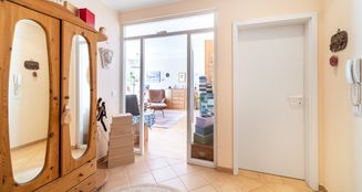 von_poll_real_estate_property_25019022_image_9