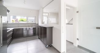von_poll_real_estate_property_25019018_image_7