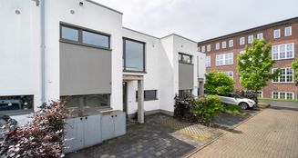 von_poll_real_estate_property_25019018_image_2
