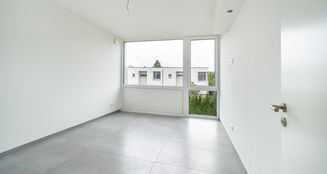 von_poll_real_estate_property_25019018_image_18
