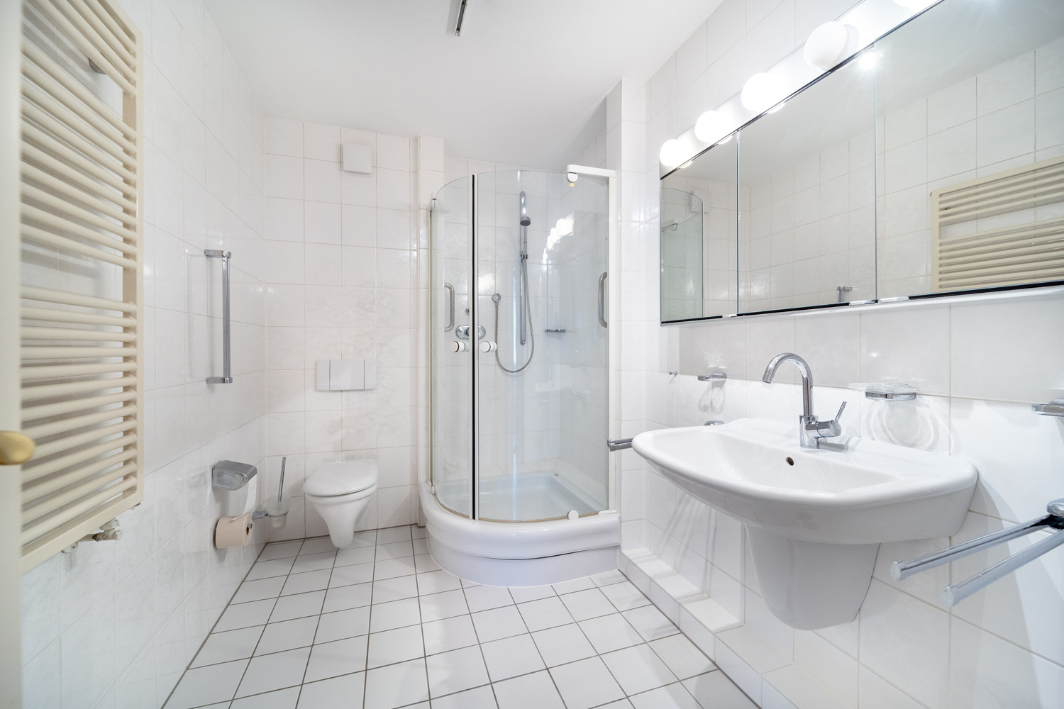 Badezimmer Wohneinheit Nr. 1