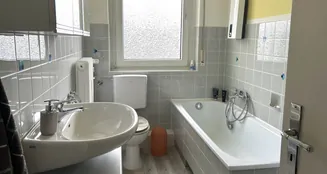 von_poll_real_estate_property_25019027_image_9