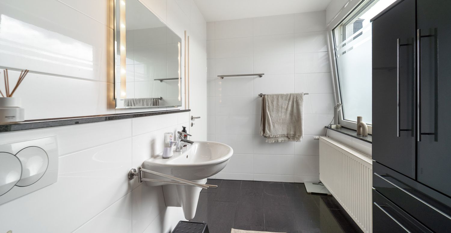 2. OG Badezimmer