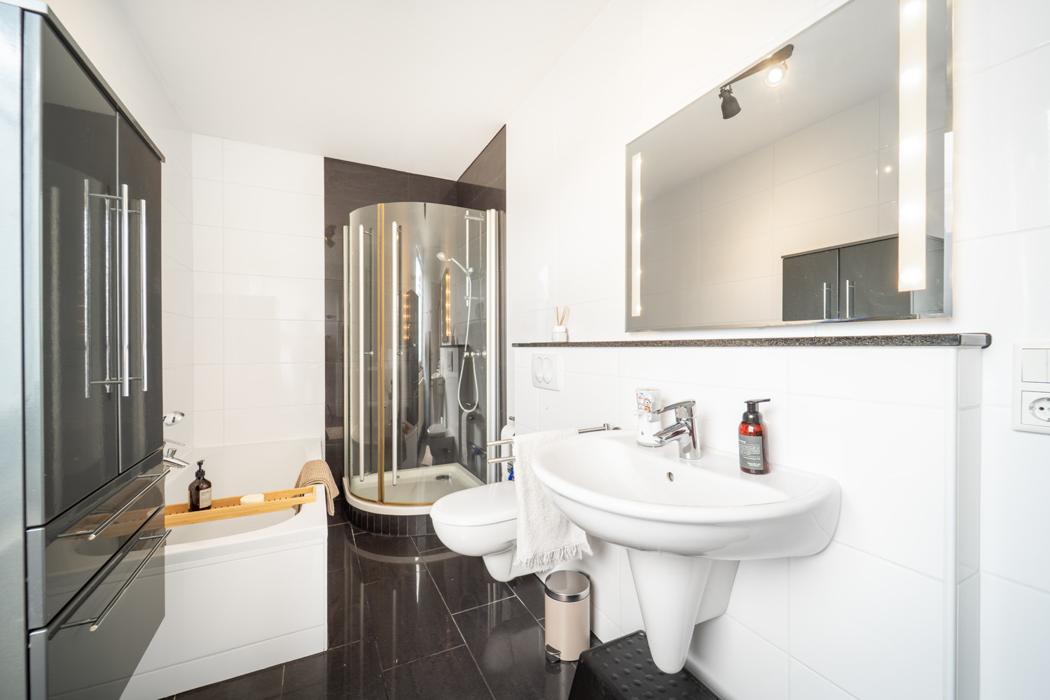 2. OG Badezimmer