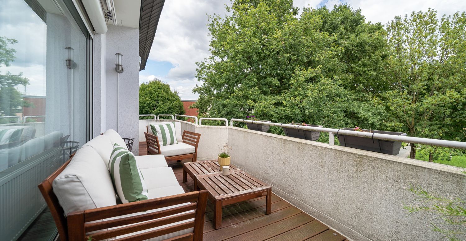 2. OG Balkon
