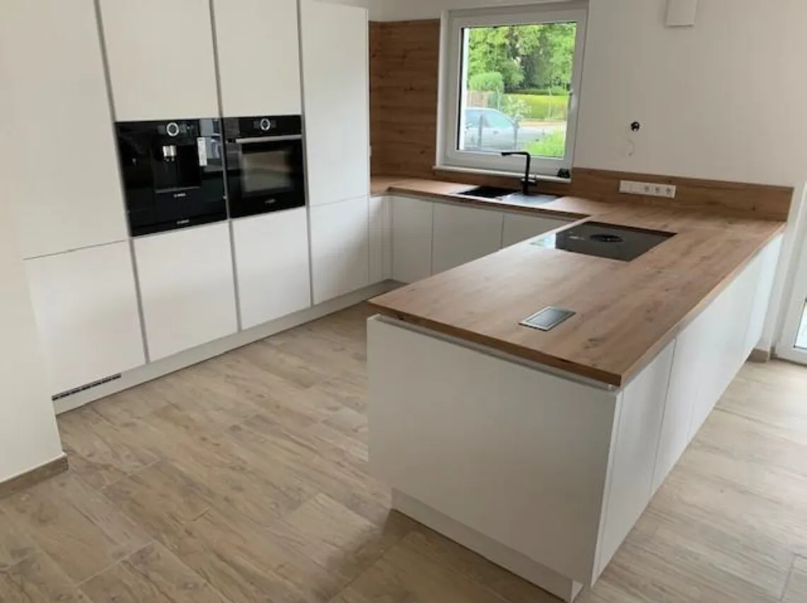 Musterbild MDV Küchen