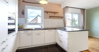 von_poll_real_estate_property_25019034_image_7