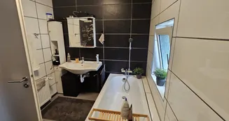 von_poll_real_estate_property_25019030_image_6