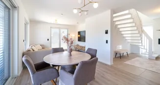 von_poll_real_estate_property_25019033_image_2