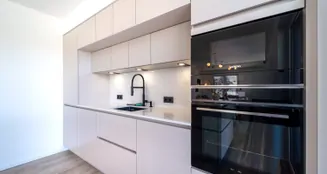 von_poll_real_estate_property_25019033_image_6