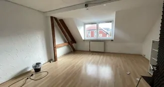 von_poll_real_estate_property_25336060b_image_9