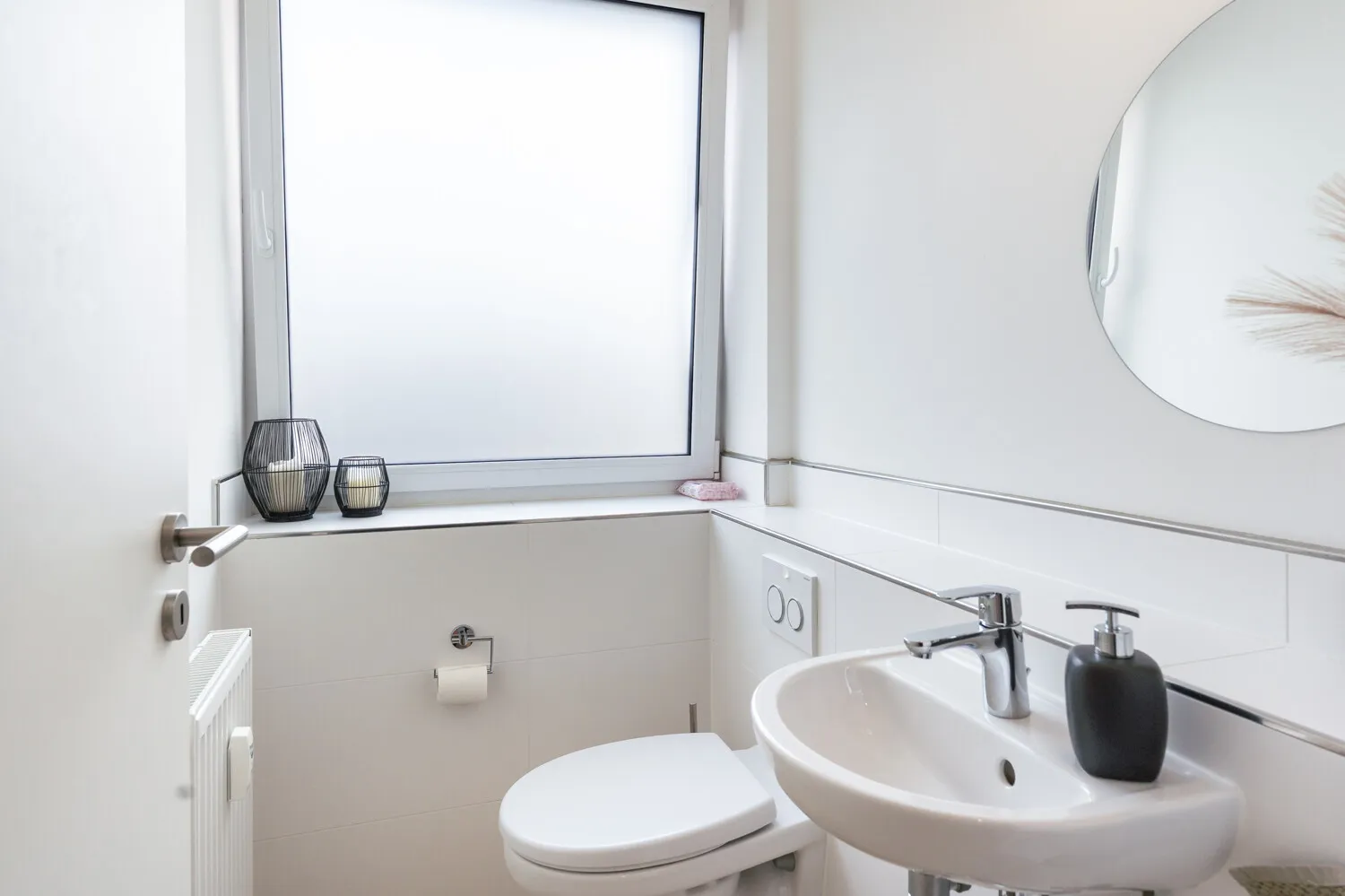 2. OG rechts - Gäste-WC