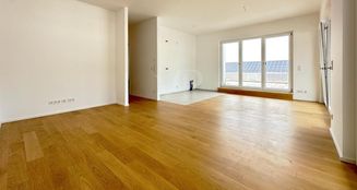 von_poll_real_estate_property_25018029_image_0