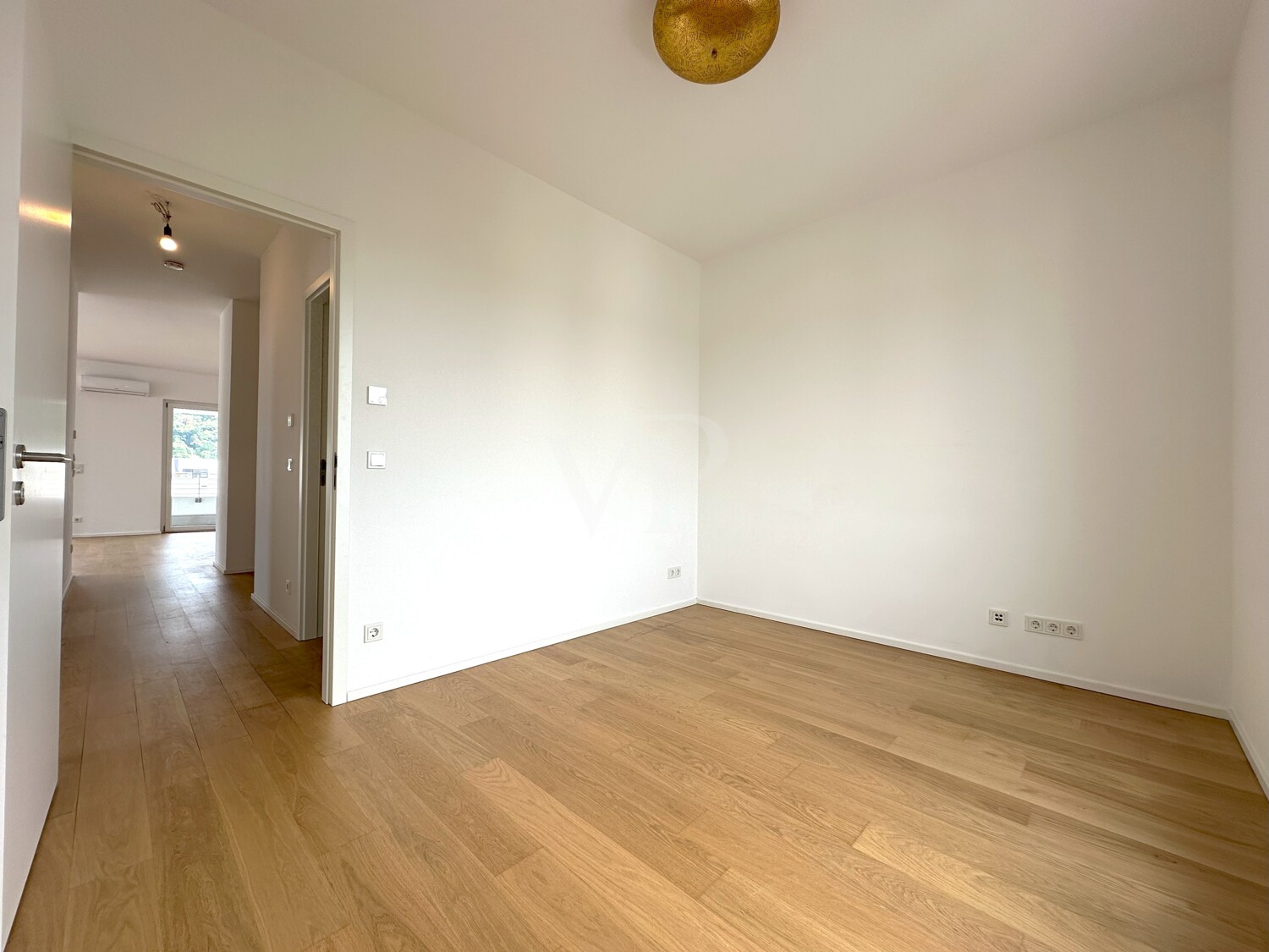 NEU: Moderne Penthouse-Wohnung über den Dächern der Heidelberger Südstadt