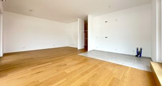 von_poll_real_estate_property_25018029_image_2