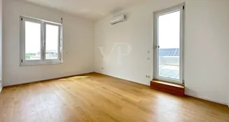 von_poll_real_estate_property_25018029_image_5