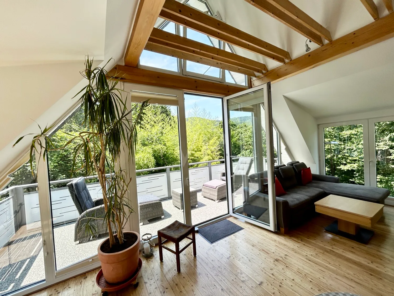 Maison mitoyenne idyllique avec jardin et vue magnifique