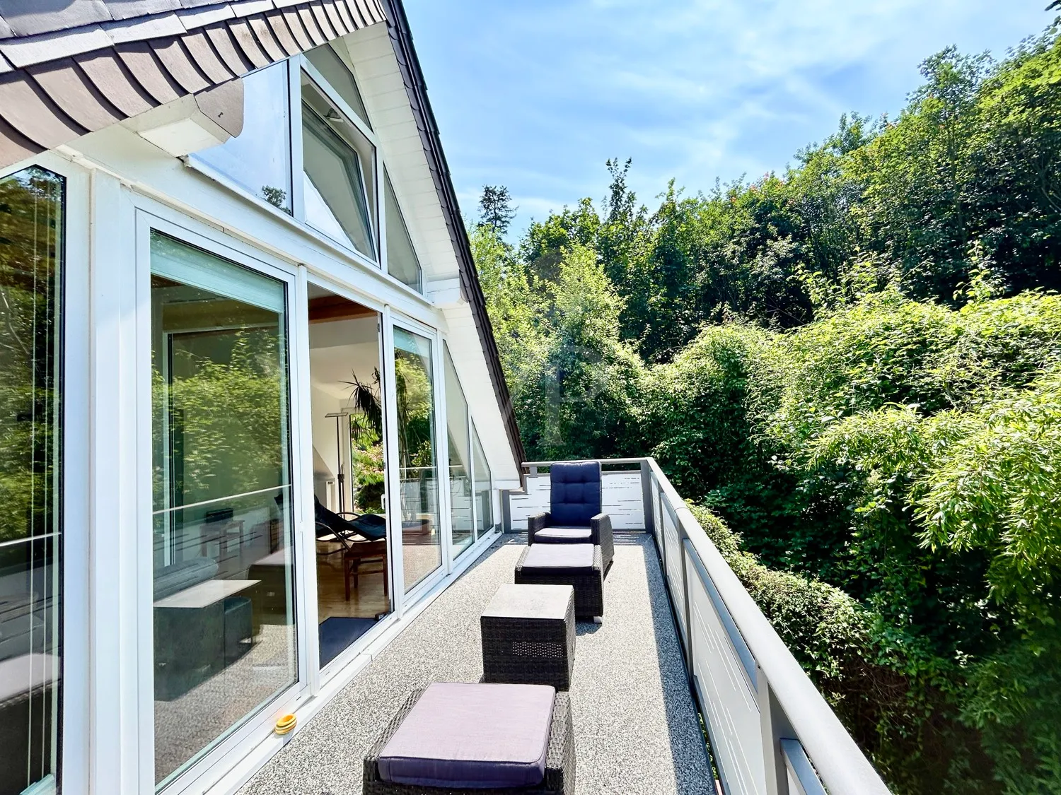 Maison mitoyenne idyllique avec jardin et vue magnifique