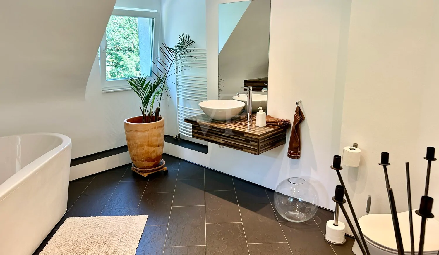 Idyllische Doppelhaushälfte mit Garten und herrlichem Ausblick