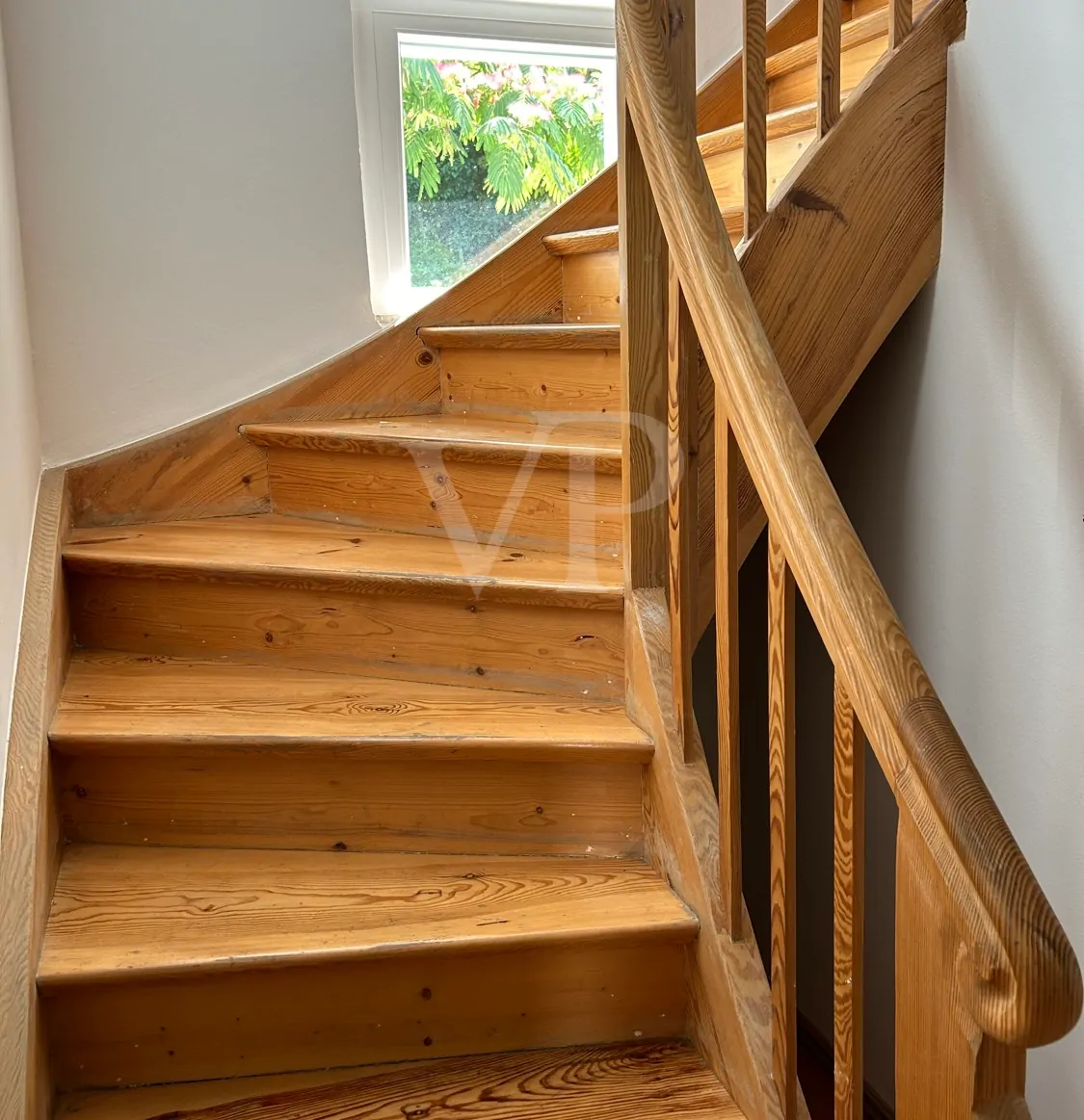 Idyllische Doppelhaushälfte mit Garten und herrlichem Ausblick