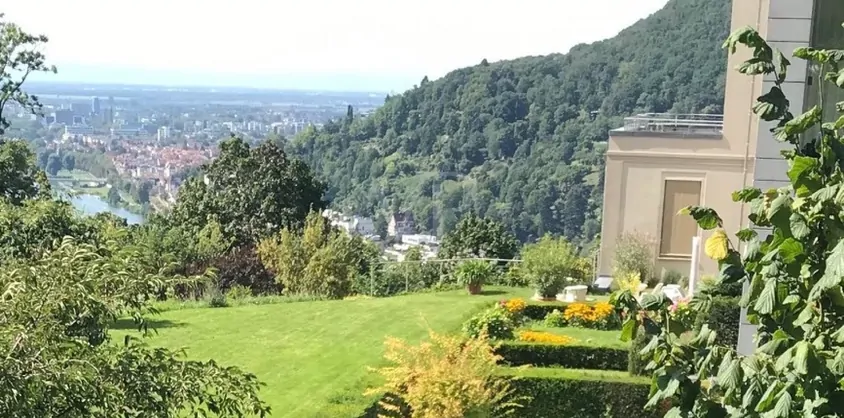 von Poll Immobilien GmbH