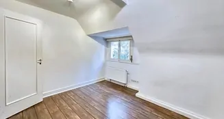 von_poll_real_estate_property_25018003_image_17