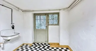 von_poll_real_estate_property_25018003_image_32